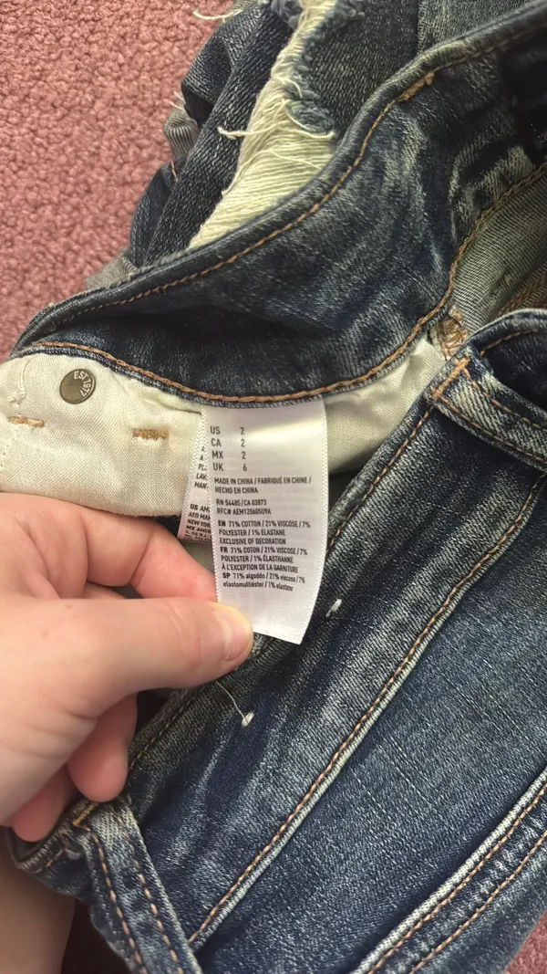 American Eagle Jean Shorts - Image 4