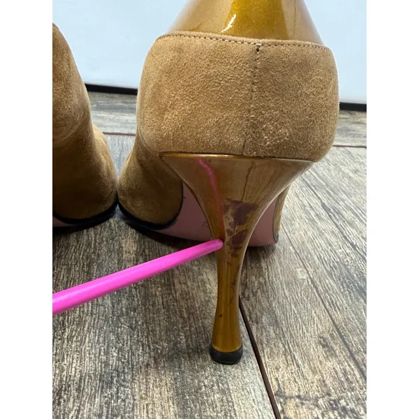 Escada Tan Suede Pointed Toe Pumps Patent Heel Accent Made in Italy Size 8.5 - Image 8