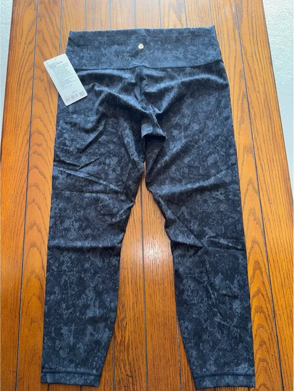 Lululemon Wunder Train High Rise 25” Hideaway Camo Black Size 14 NWT - Image 2
