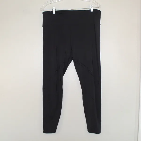 Joylab Black High Waisted Leggings — Extra Large - Image 3