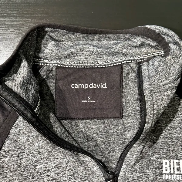 Women’s Camp David Anheuser Busch Biergarten Heather Gray Quarter Zip Jacket Small - Image 4