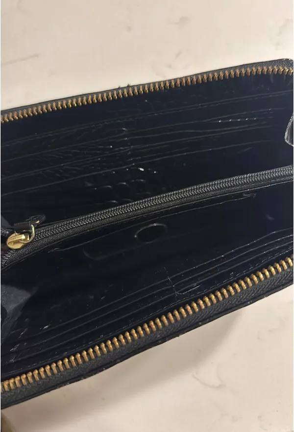 Brahmin Leather Wallet Croc - Image 3