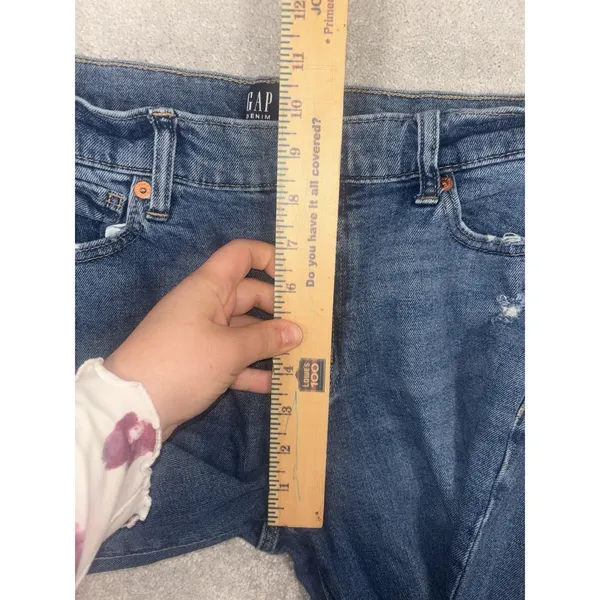 GAP Jeans Women's Blue 6/28 Distressed Regular‎ Girlfriend Mid Rise Wash Denim - Image 7