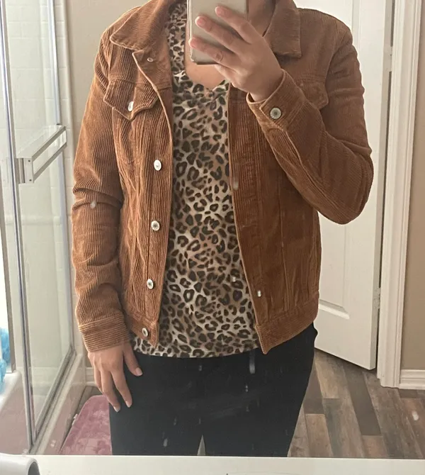 Brandy Melville jacket - Image 6
