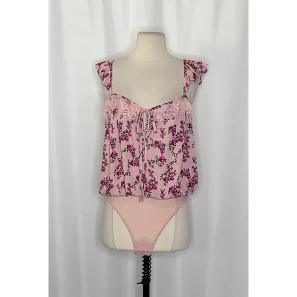 NWT!! FREE PEOPLE Intimately Take‎ It Away Floral Bodysuit Lace Ruffled Small - Image 2