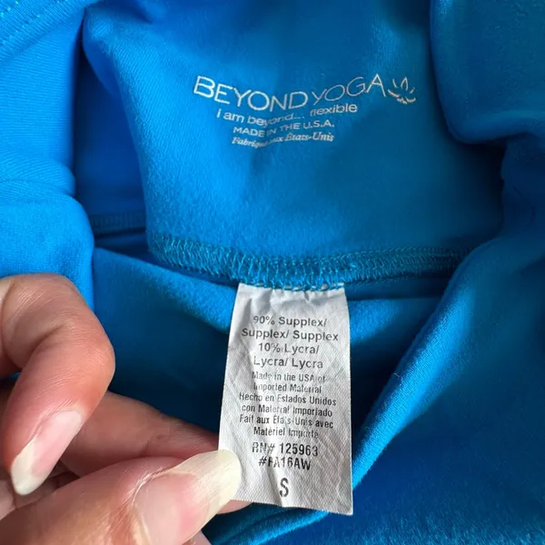 Women's Beyond Yoga Leggings Size small Blue - Image 10