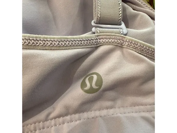 Lululemon Athletica Lilac Ta Ta Tamer Sports Bra - Image 3