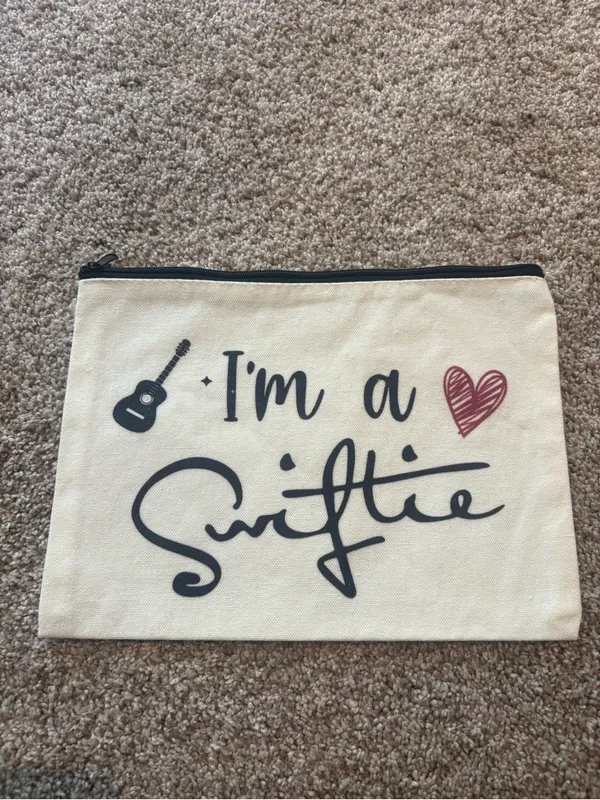 Taylor Swift I'm a Swift Makeup Bag or Pencil Bag - Image 2