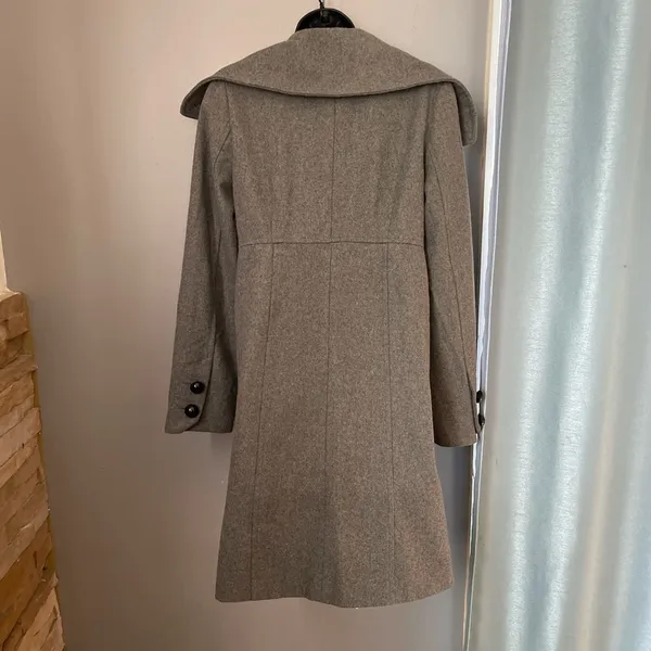 Forever 21 Gray Wool Pea Coat Timeless Style - Image 5