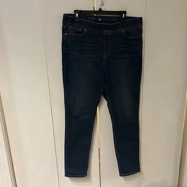Levi's Dark Blue Skinny Women's Jeans elastic waist - Image 6