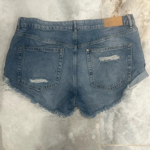 Denim Casual Blue Distressed Jean Shorts - Image 3