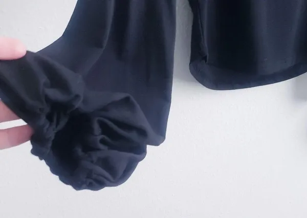 REVOLVE/Minimalist Lovers Commense Puff Sleeve Blouse - Image 5