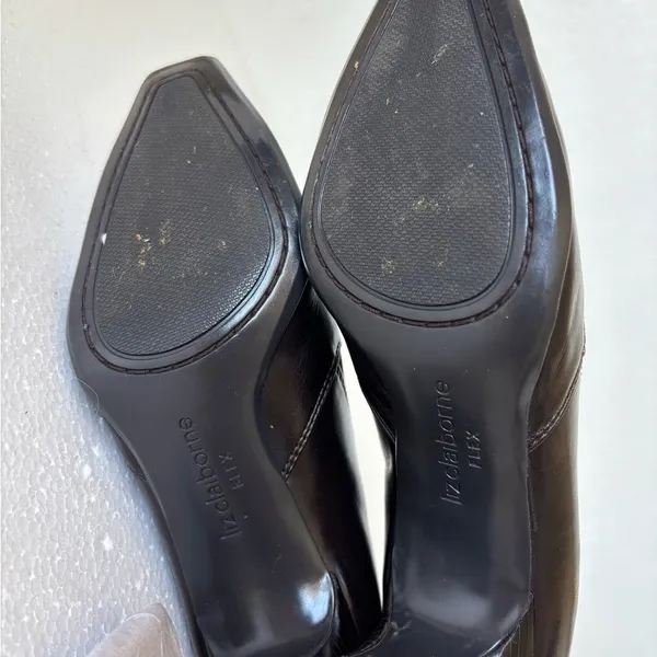 Liz Claiborne Dark Brown Heels size 7 1/2 M - Image 8