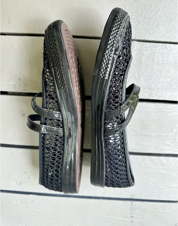 Converse Dainty Mary Jane Breezy Knit Flats Shoes/ black NWOT~7 - Image 3