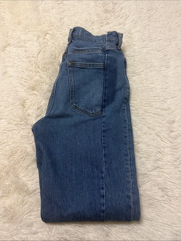 Abercrombie & Fitch Dark Blue Straight-Leg Women’s Jeans - Image 2