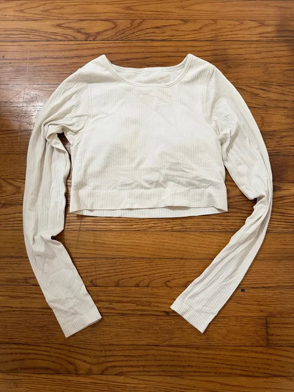 Lululemon Long Sleeve - Image 3