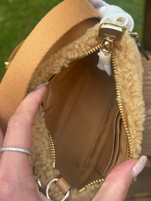Authentic Coach 1941 Tan Sherpa Shoulder /crossbody Bag with 2 straps - Image 10