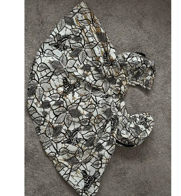 Handmade Puff Sleeve Botantical Print Neutral Babydoll Sqaure Neck / Back Top - Image 8