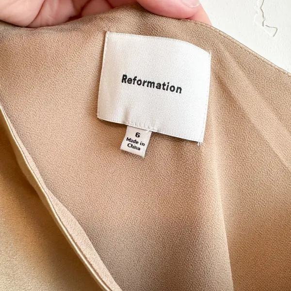 Reformation | NWT Samantha 100% Silk One Shoulder Draped Top Natural - Image 5