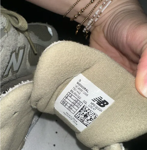 New Balance 2002R Sneakers - Image 5