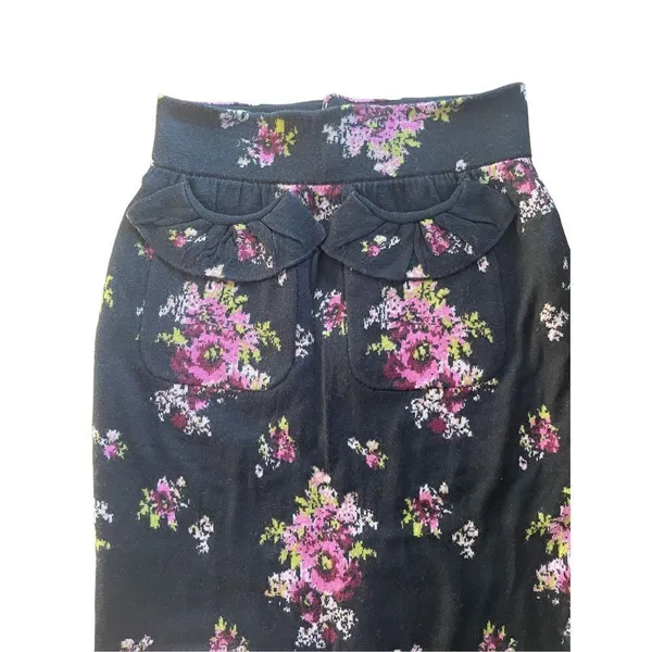 Anthropologie MOTH Agora & Odeon Scalloped Sweater Skirt Black Floral Sz 4‎ - Image 4