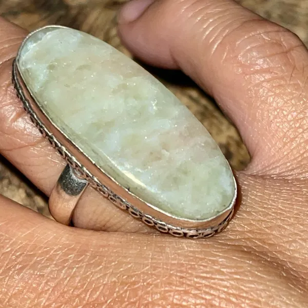 Citrine Quartz Ring Size 8 1/4 Green - Image 3