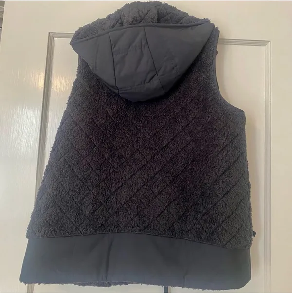 Reverseable Vest - Image 4