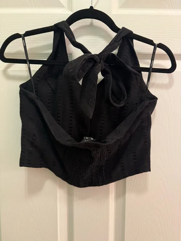 Forever 21 Black Halter Button Vest  - Image 2