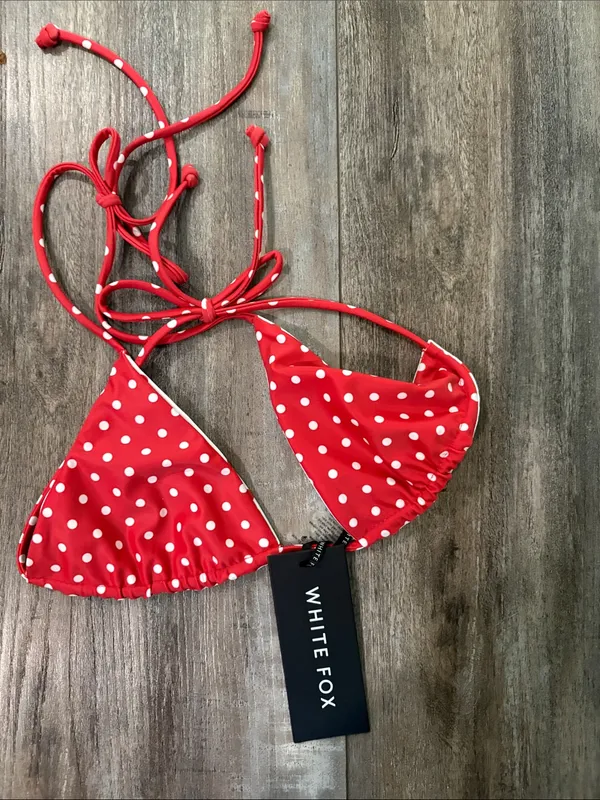 NWT White Fox Avoca Reversible Bikini Top – White/Red Polka Dot –Size XS - Image 6