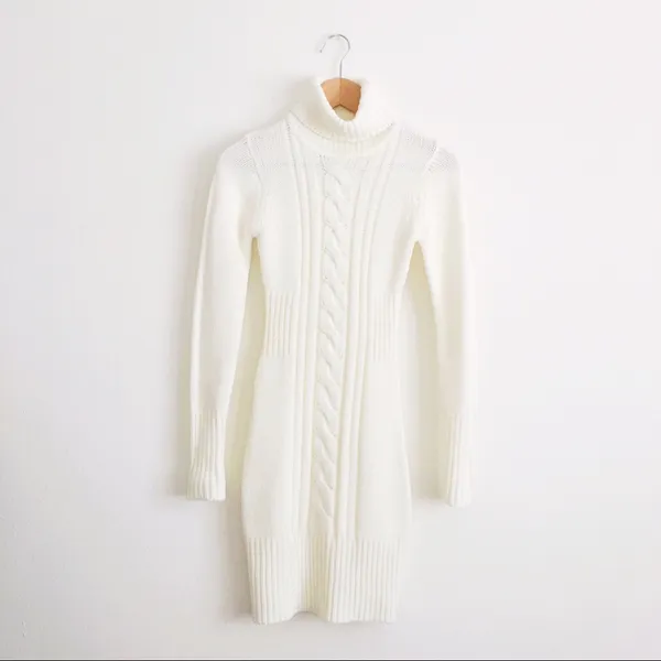 Derek Heart Knitted Dress - Image 2