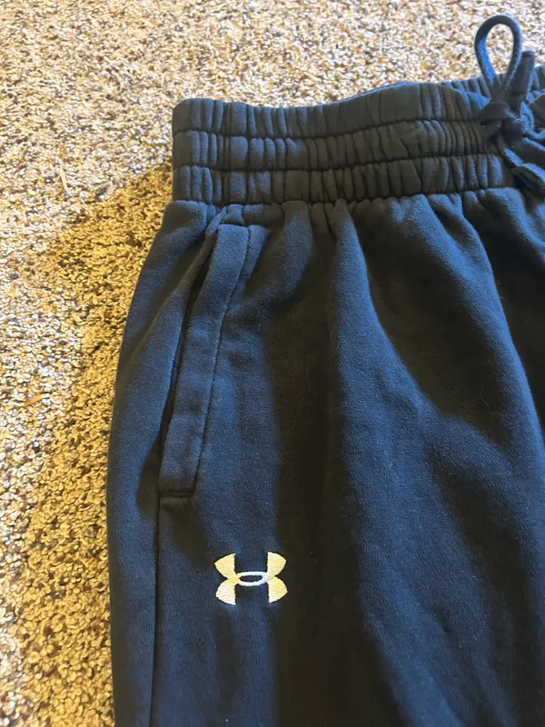 Under Armour Sweats - Image 2