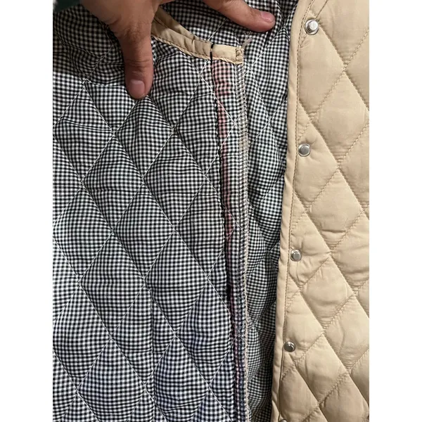 Boutique Vintage Style Beige Quilted Vest Women's Size L Floral Embroidery Pockets - Image 7