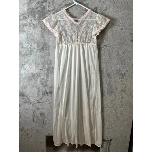 Vintage Lace Nightgown Dainty Ivory Pink‎ Sheer Cottagecore Romantic Milkmaid SM - Image 6