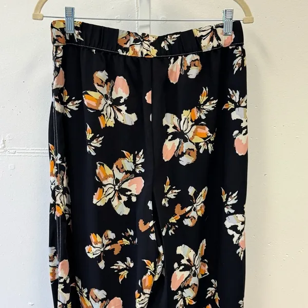 Who What Wear Floral Wide Leg Pants‎ Black Pink Orange Sz M Elastic Waist Belted - Image 5