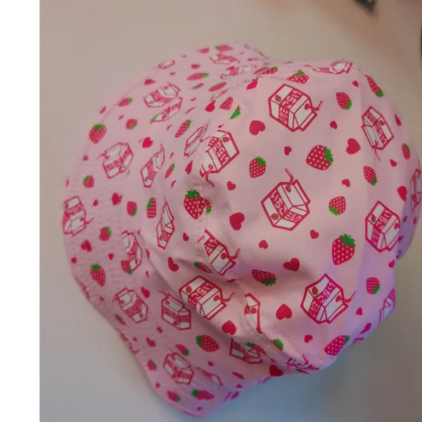 Pink Strawberry Milk Carton Heart Bucket Hat Kawaii Harajuku Pastel KT479 NWOT - Image 5