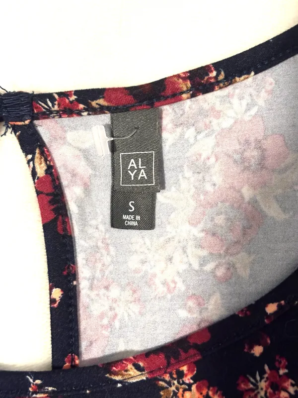 Alya Floral summer dress size Small - Image 4