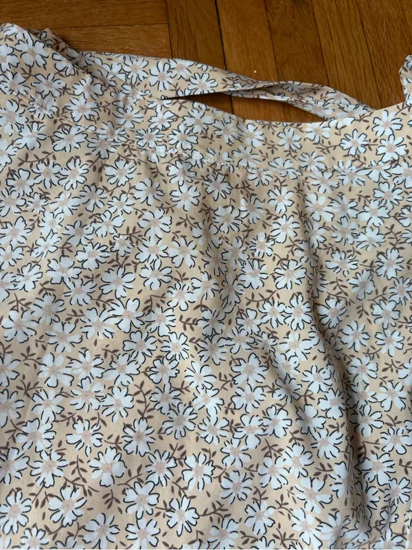 🌸 Floral Ruffle Tie-Waist Wrap Skirt 🌸 - Image 3