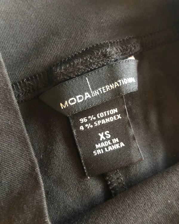 Skirt From Victoria’s Secret Moda International Brand - Image 2
