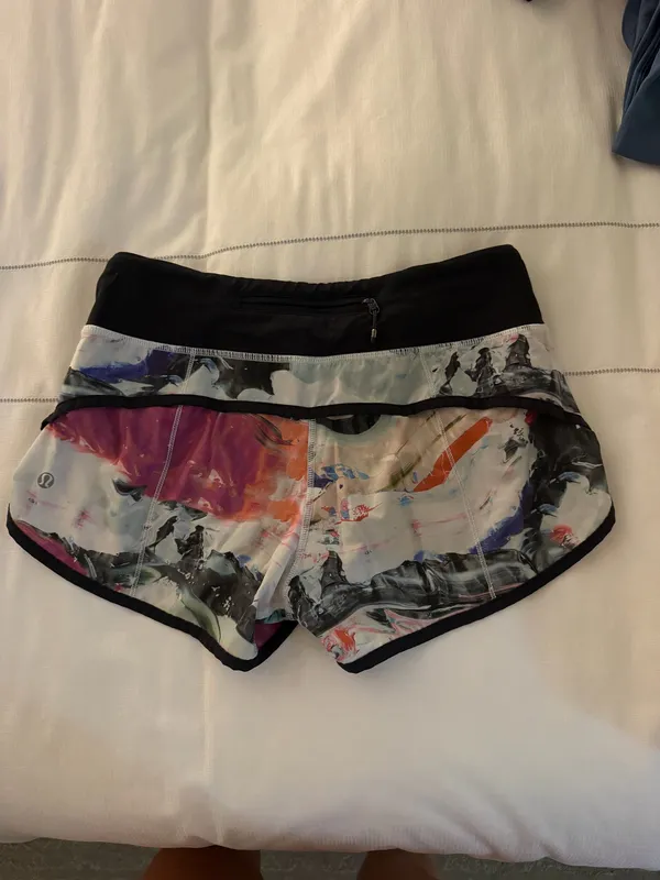 Lululemon Speed up Shorts 4 2.5” - Image 3