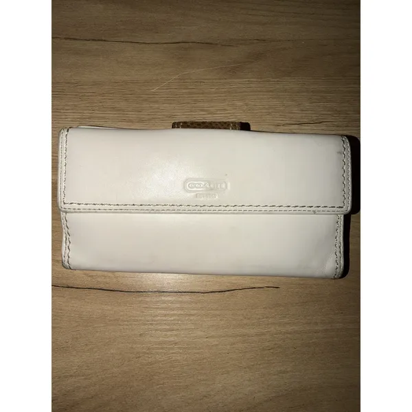 Coach Cream Leather Trifold Wallet Brown Snakeskin Turnlock Y2K Vintage Style M - Image 2