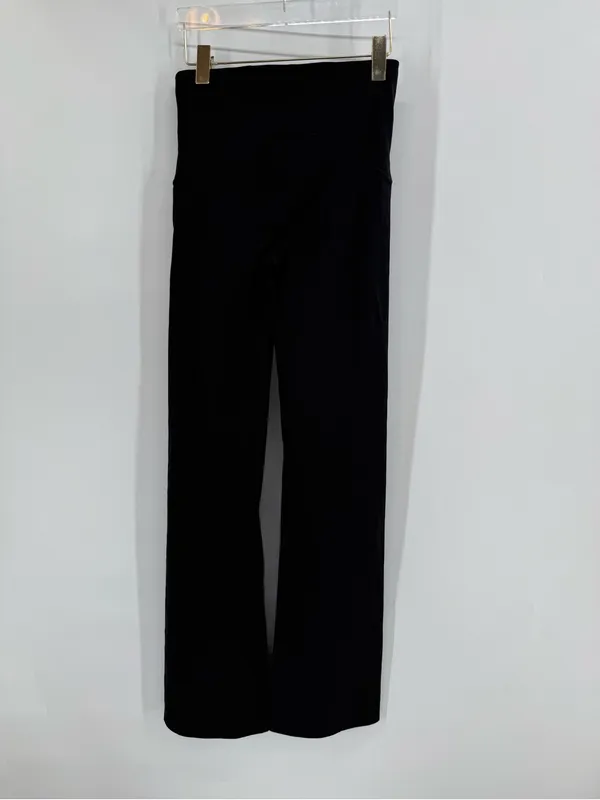 SPANXshape® Booty Boost®
Flare Pant size medium tall - Image 3