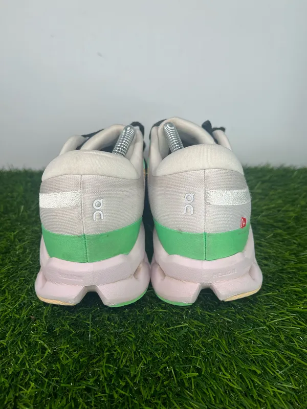 On Cloud Cloudsurfer Next CloudTec Phase Women’s Size 10.5 Running Shoes White Green Pink - Image 4