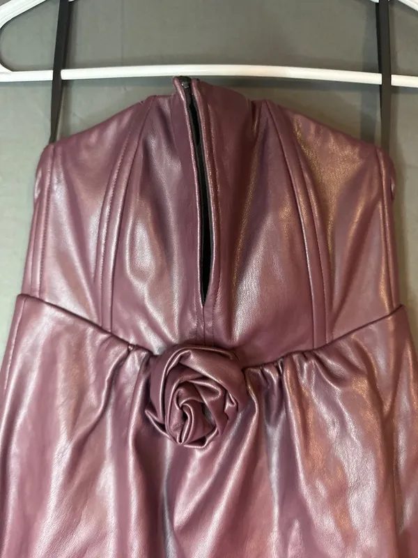 Women 2 Ashley Park Burgundy Faux Leather Strapless Dress Rosette Y2K Party - Image 2