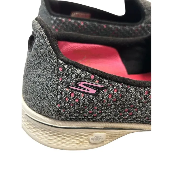 Skechers Women's Go Walk 4 Slip-On Walking Shoes‎ Size 9 Multicolor - Black - Image 11