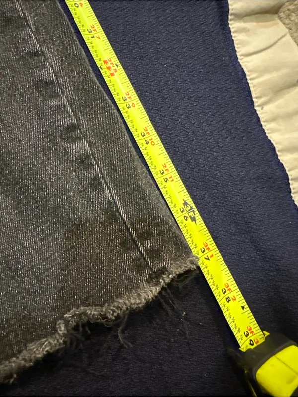 Black Washed Straight-Leg Jeans - Image 4