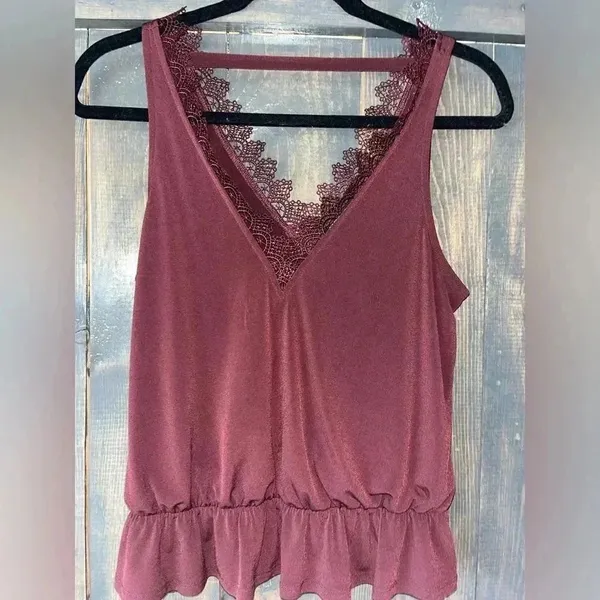 Express Burgundy Lace-Trim Peplum‎ Tank Top Sleeveless V-Neck Blouse - Image 4