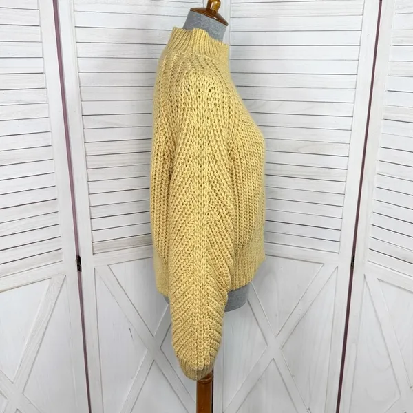 H&M Chunky Knit Funnel‎ Neck Barrel Sleeve Crop Sweater Yellow Medium - Image 3