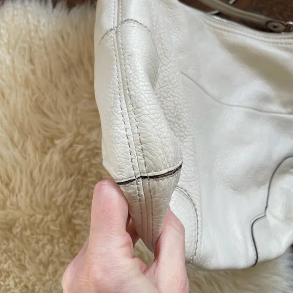 Vtg Coach Poppy Avery hobo/crossbody bag white pebbled leather - Image 9