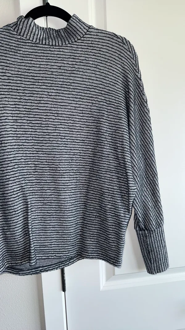Urban Outfitters Bourbon outfitters sweater - Image 2