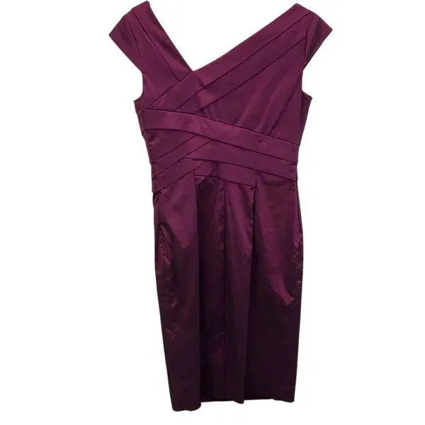 Adrianna Papell Cross neck burgundy midi pencil dress size 6 party business form - Image 2